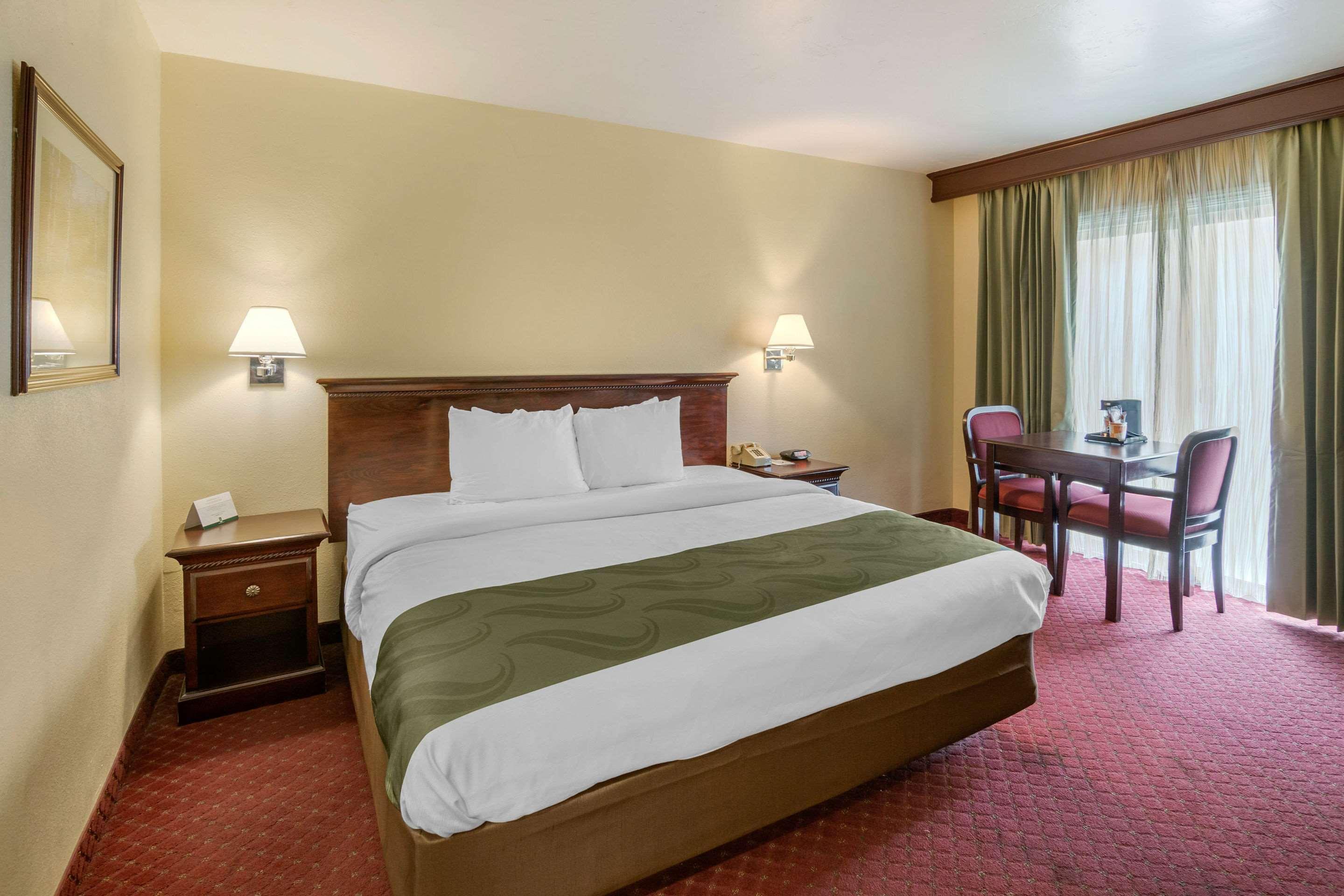 Quality Inn & Suites El Cajon San Diego East Eksteriør billede
