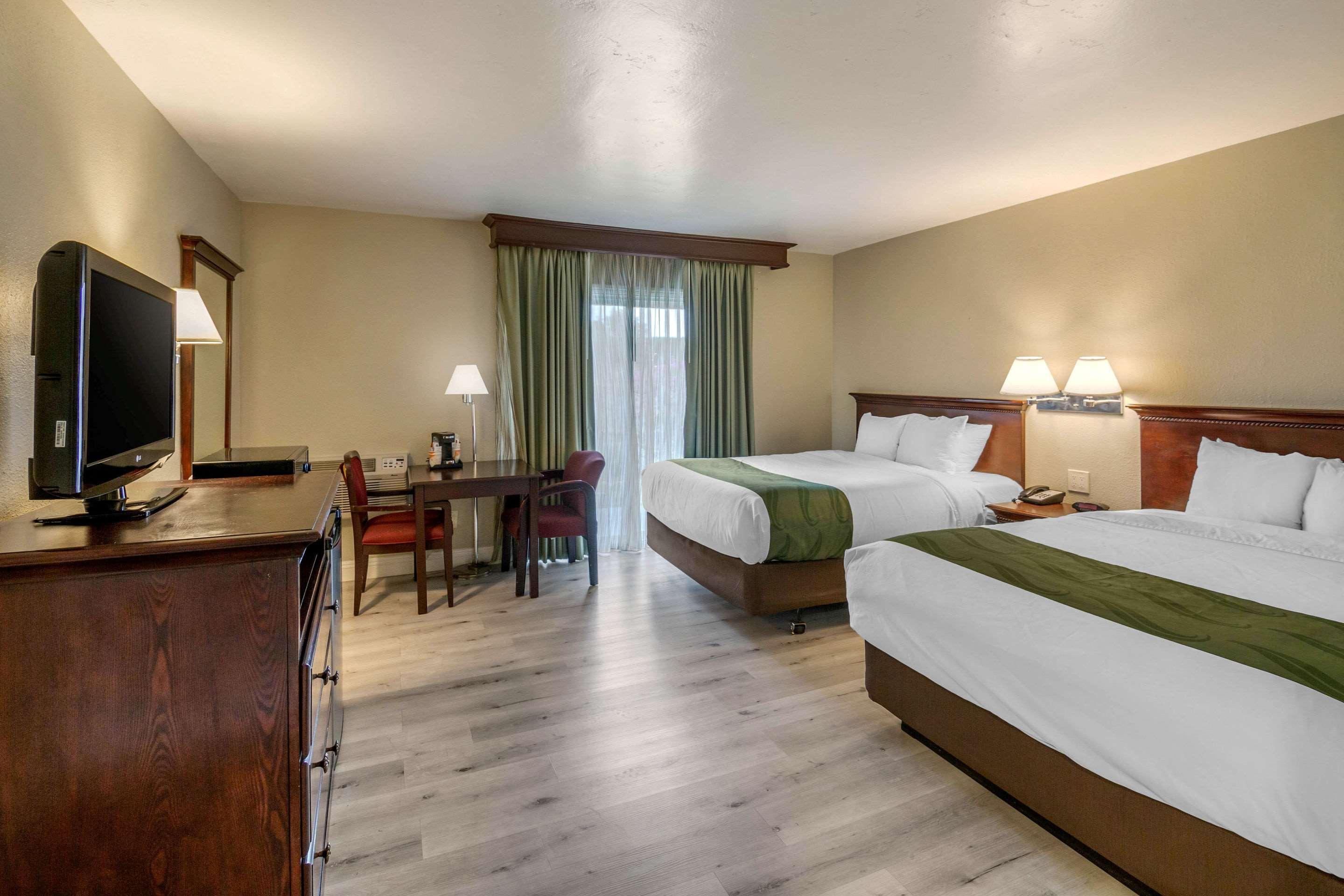 Quality Inn & Suites El Cajon San Diego East Eksteriør billede